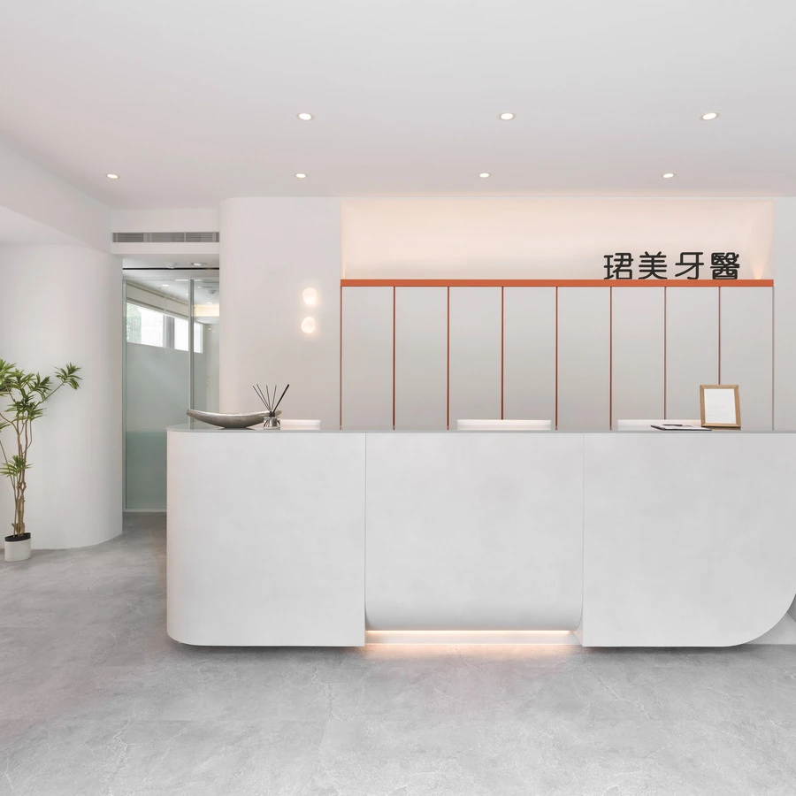 store-03.webp